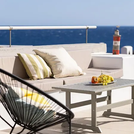 Home2book Design & Breathtaking Sea Views El Poris Апартаменты *